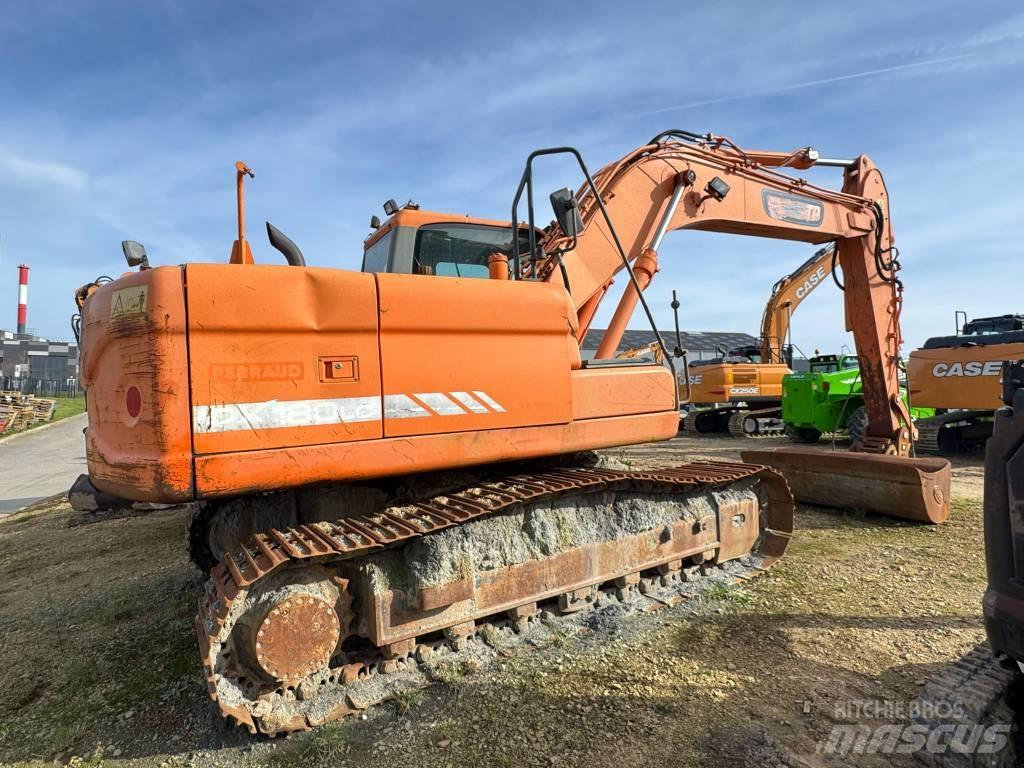 Doosan DX 180 LC Gravemaskiner på larvebånd