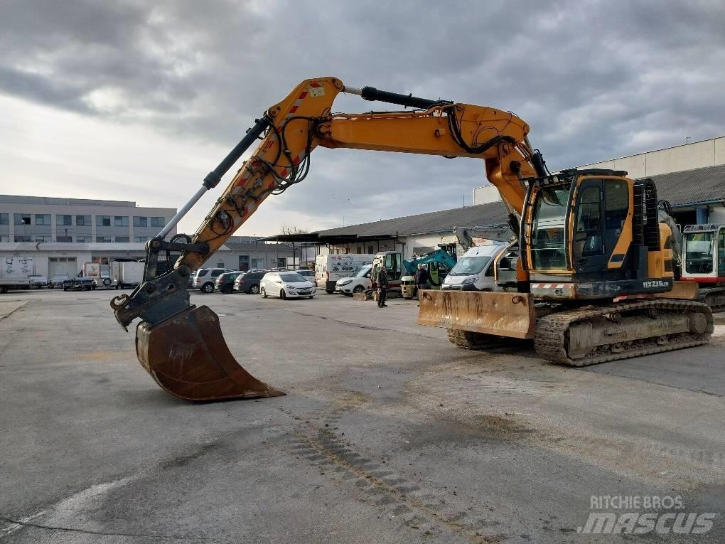 Hyundai HX 235 LCR Gravemaskiner på larvebånd