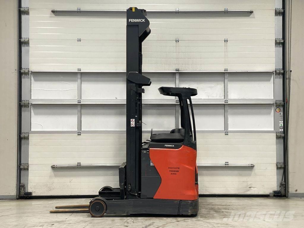 Linde R16 Reachtruck