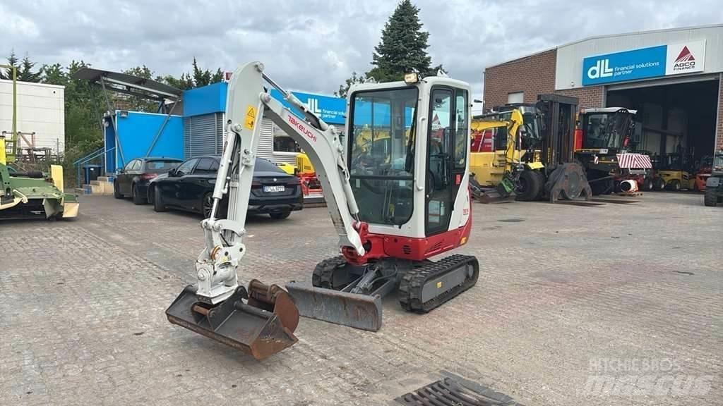 Takeuchi TB216 A Minigravemaskiner