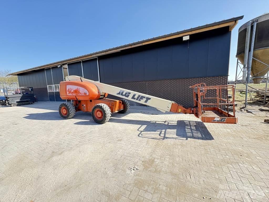 JLG 600s Teleskoplifte