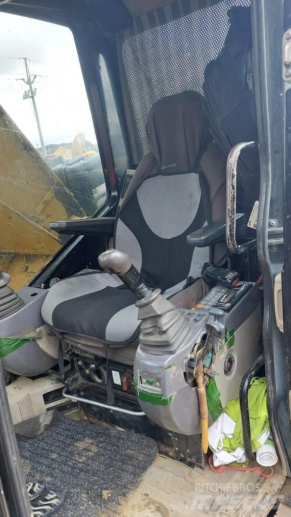 CAT 321 LCR Gravemaskiner på larvebånd