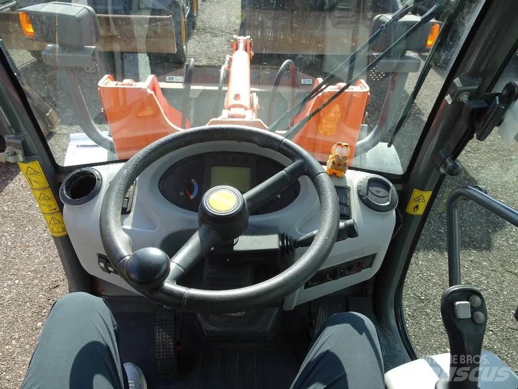 Hitachi ZW75 Entreprenør - Andet