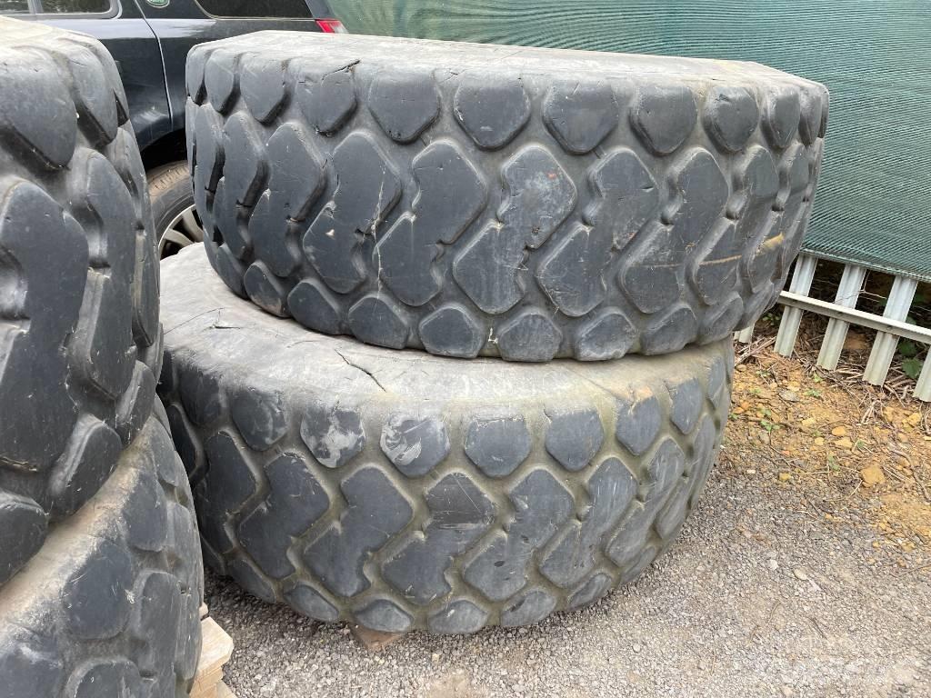JCB 714 Terrængående lastbiler