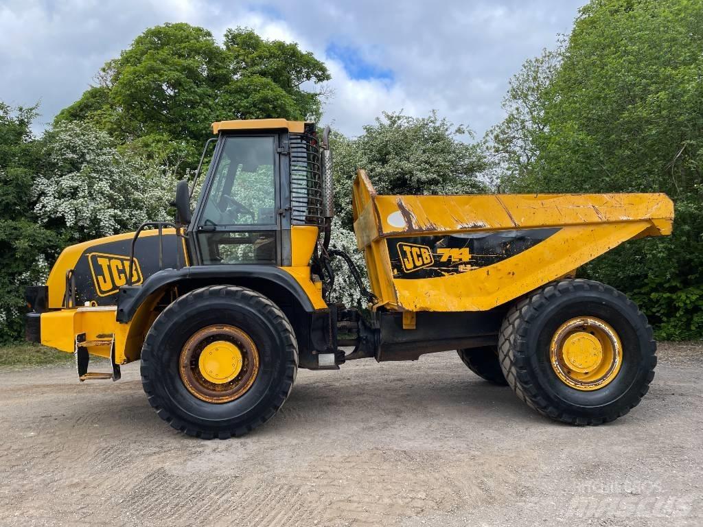 JCB 714 Terrængående lastbiler