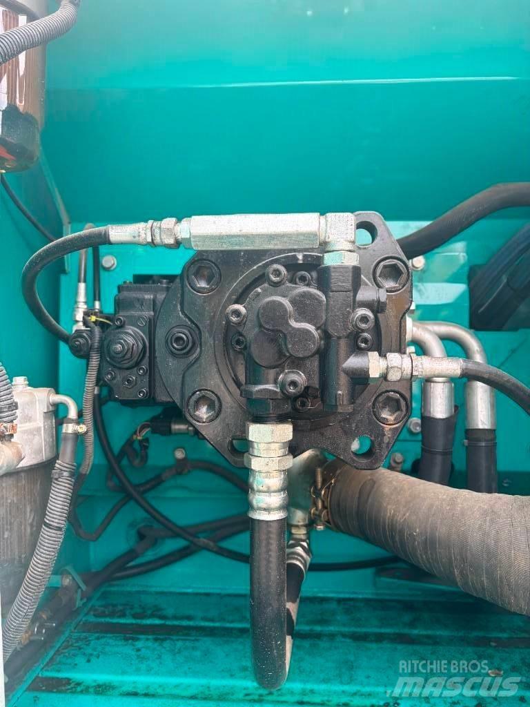 Kobelco SK 210 Gravemaskiner på larvebånd
