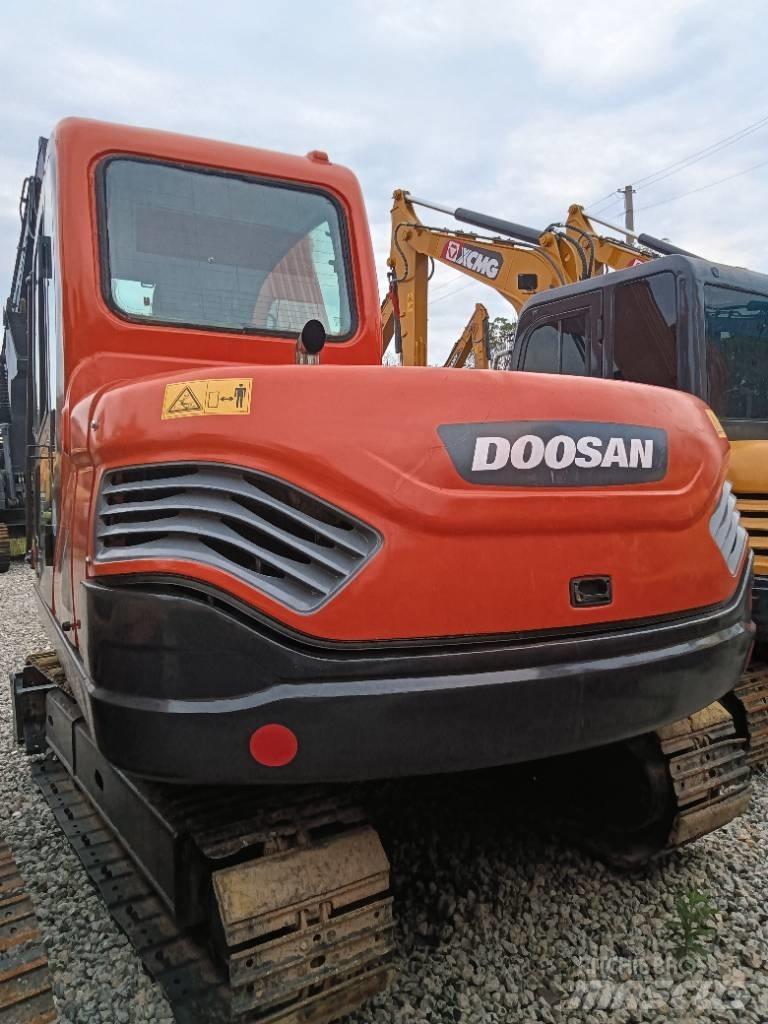 Doosan DX 75 Minigravemaskiner