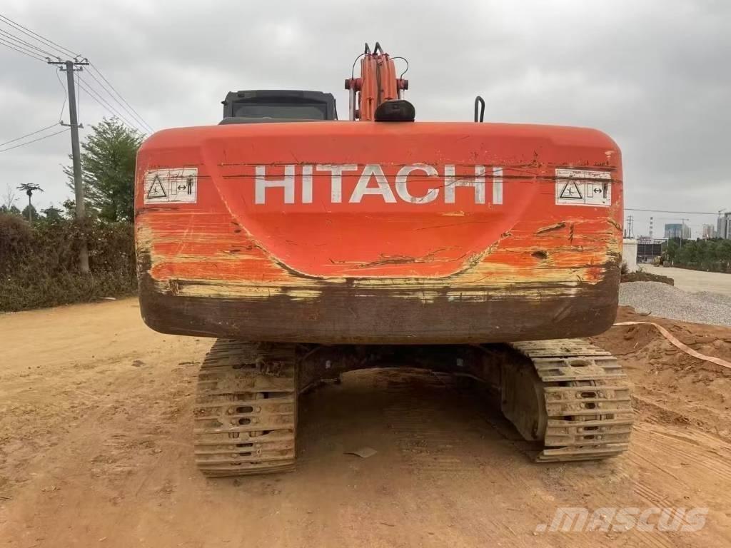 Hitachi ZX 200 Gravemaskiner på larvebånd