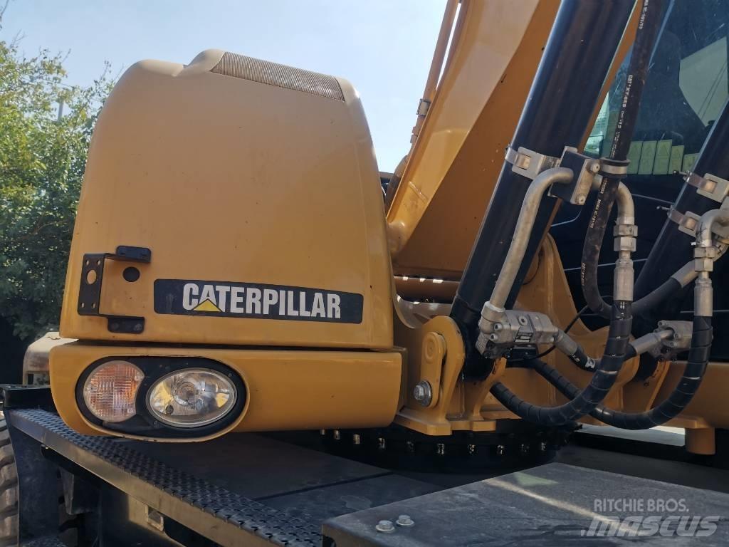 CAT 2019 CAT 315D2 Gravemaskiner på hjul
