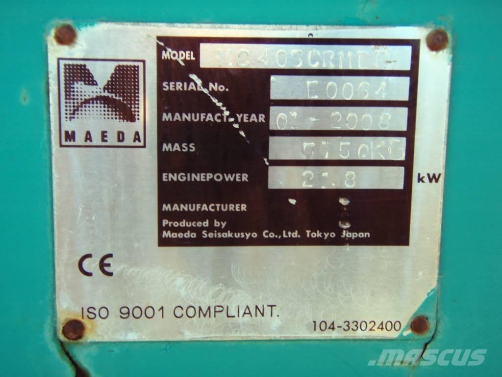 Maeda MC 405 CRME Kraner på larvebånd