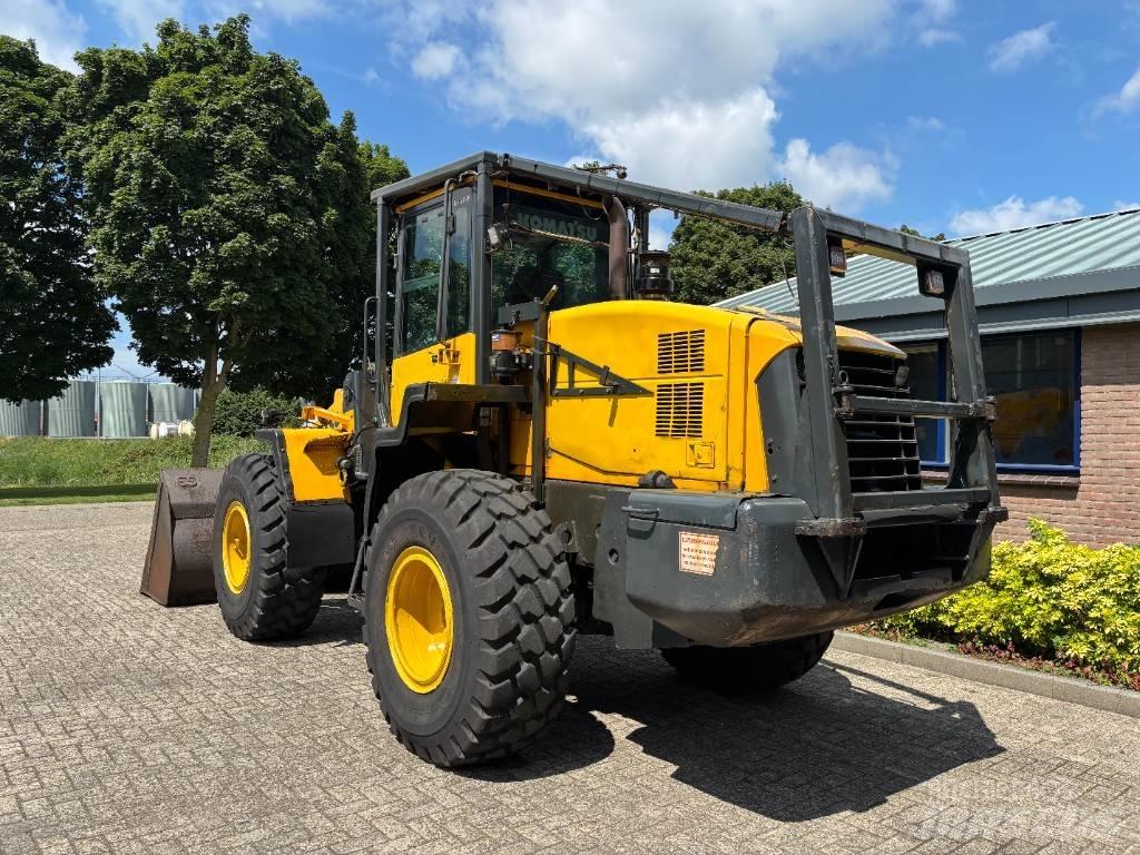 Komatsu WA 320-5 Læssemaskiner på hjul