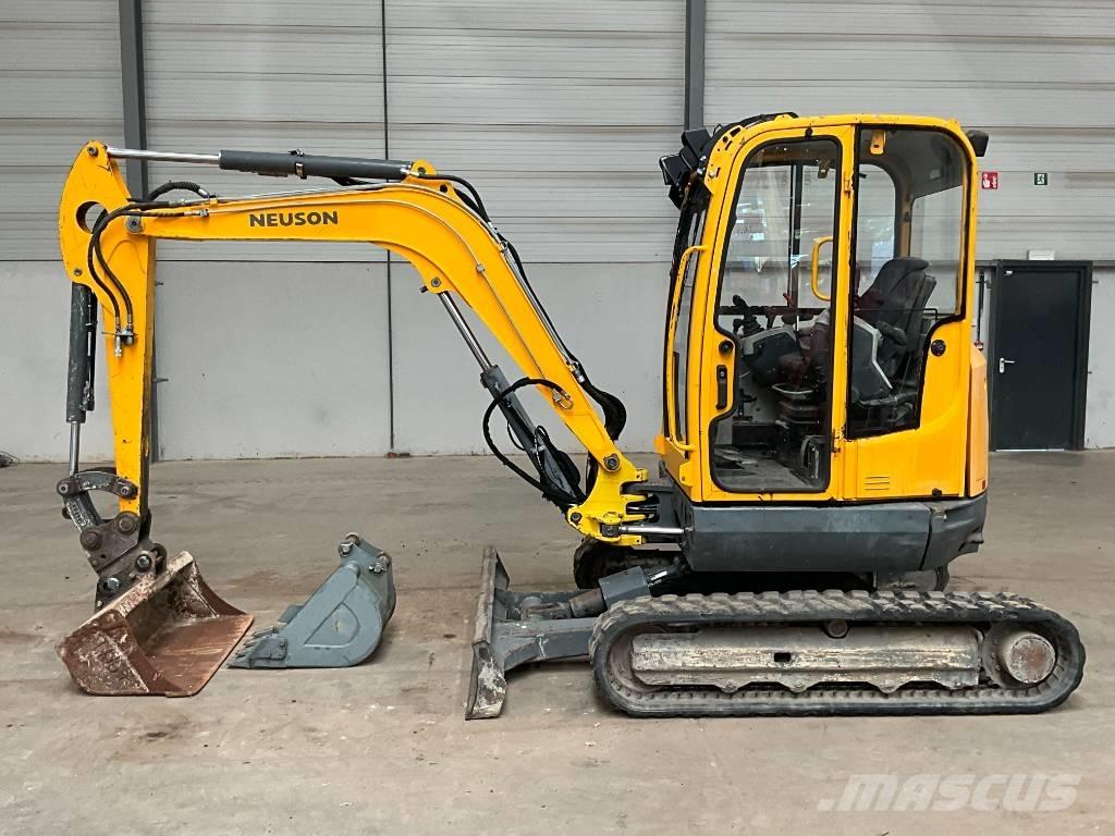 Neuson EZ 38 Minigravemaskiner