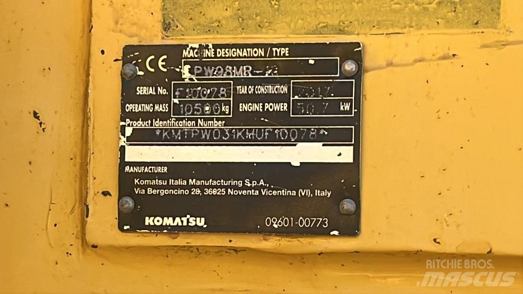 Komatsu PW 98 MR Gravemaskiner på hjul