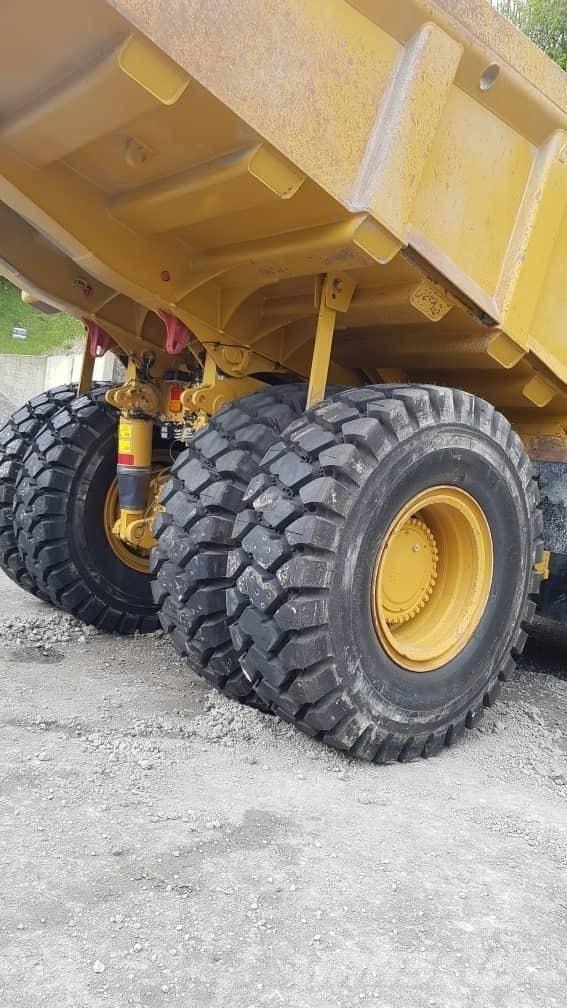 CAT 775 G Knækstyrede dumpere