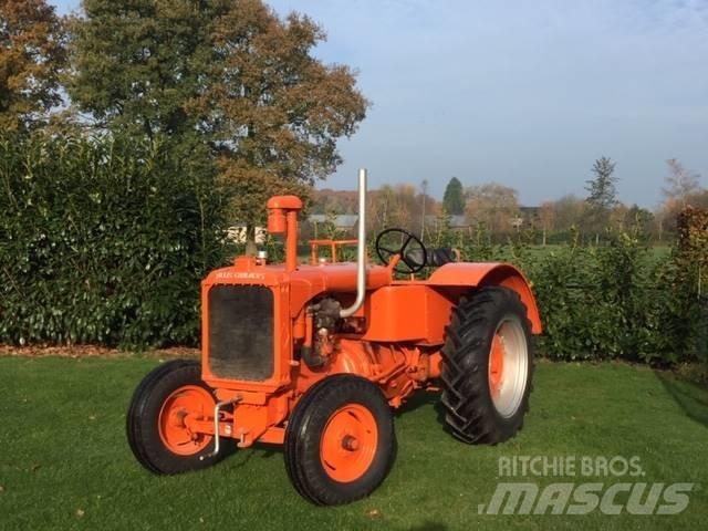 Allis-Chalmers U Traktorer