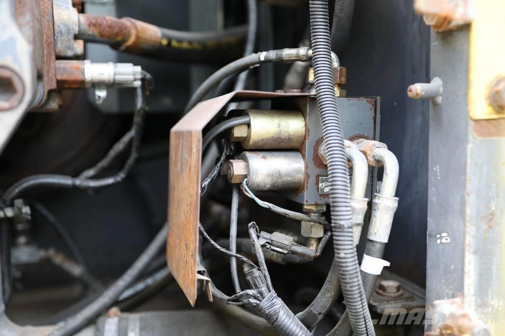 Sumitomo SH200A3 Gravemaskiner på larvebånd