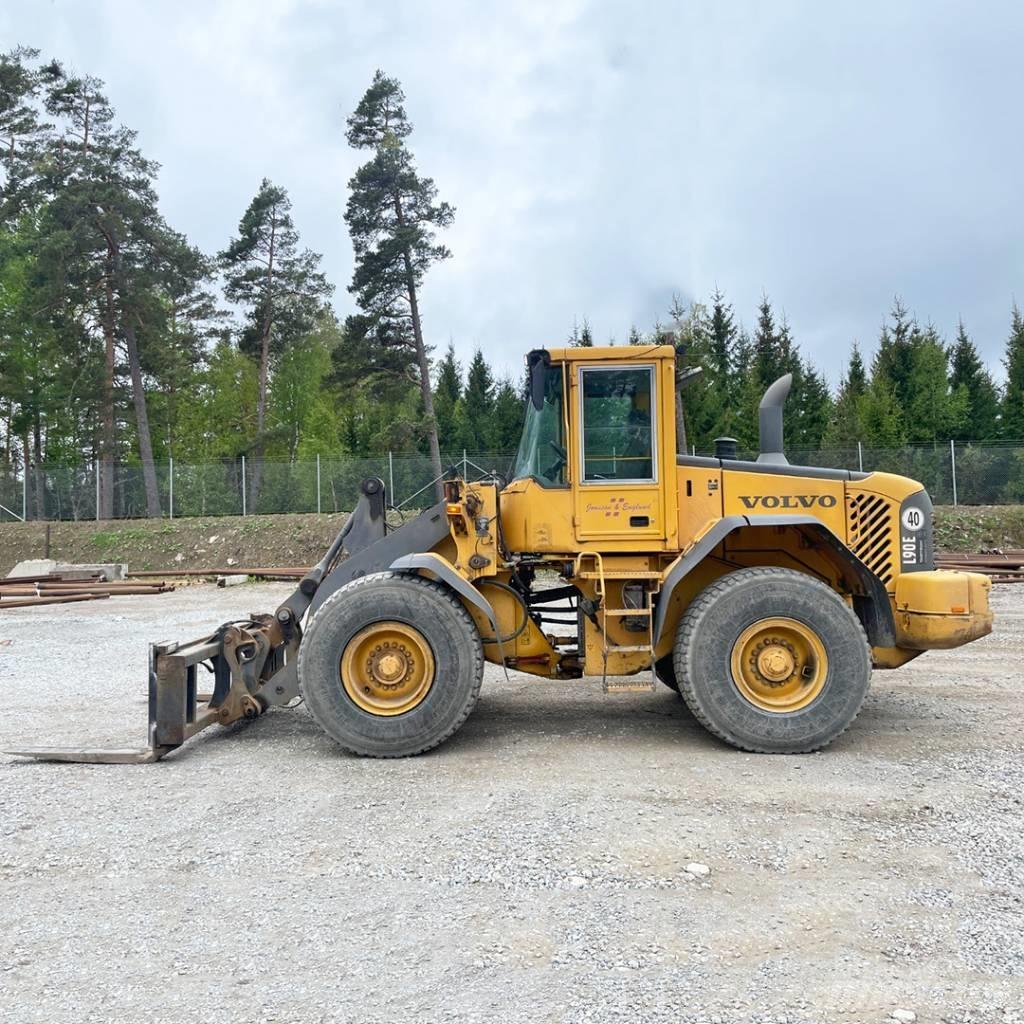 Volvo L 90 E Læssemaskiner på hjul