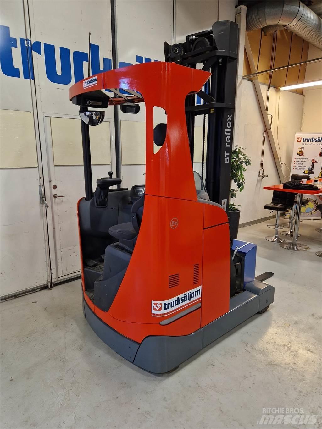 BT RRE160E Reachtruck