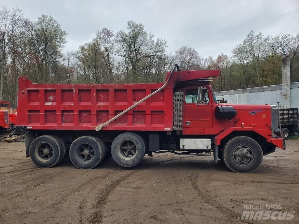 Autocar DK64 Lastbiler med tip