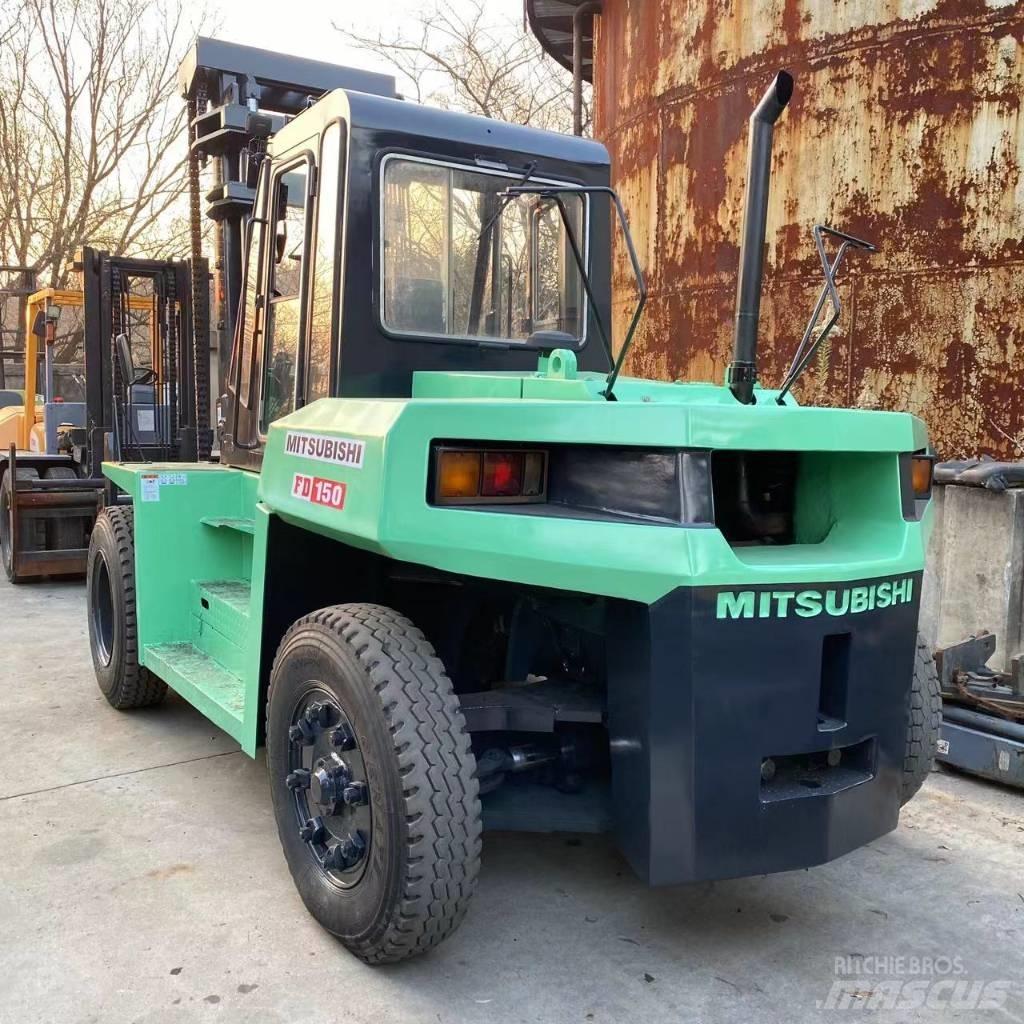 Mitsubishi FD 160 Teleskoplæssere