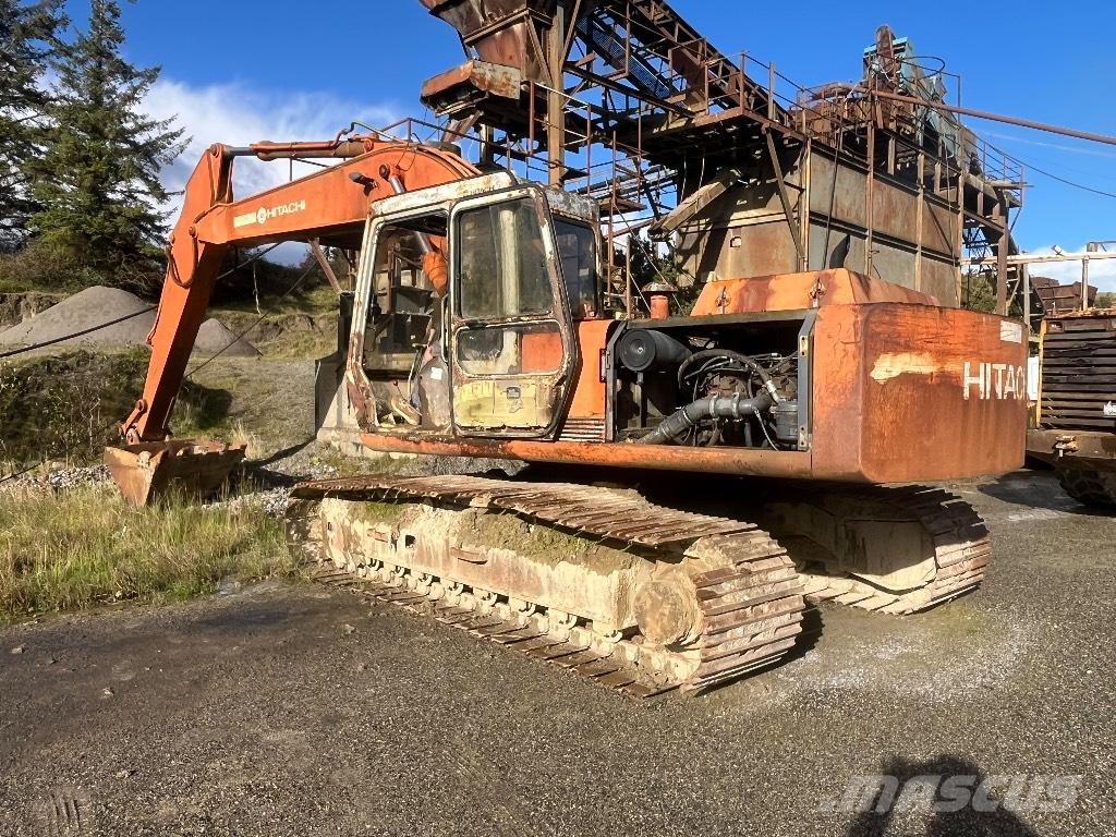 Hitachi EX 200-1 Gravemaskiner på larvebånd