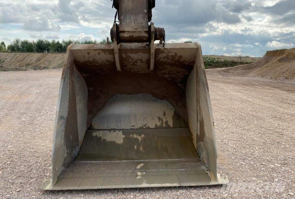 Komatsu PC 1000-1 Gravemaskiner på larvebånd
