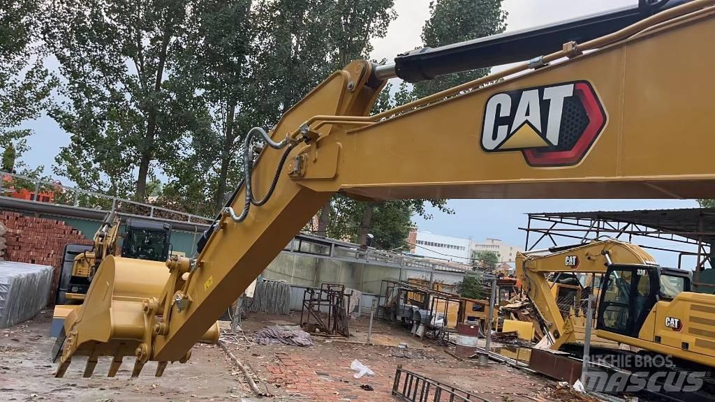 CAT 2021 CAT 323Gx Gravemaskiner på hjul