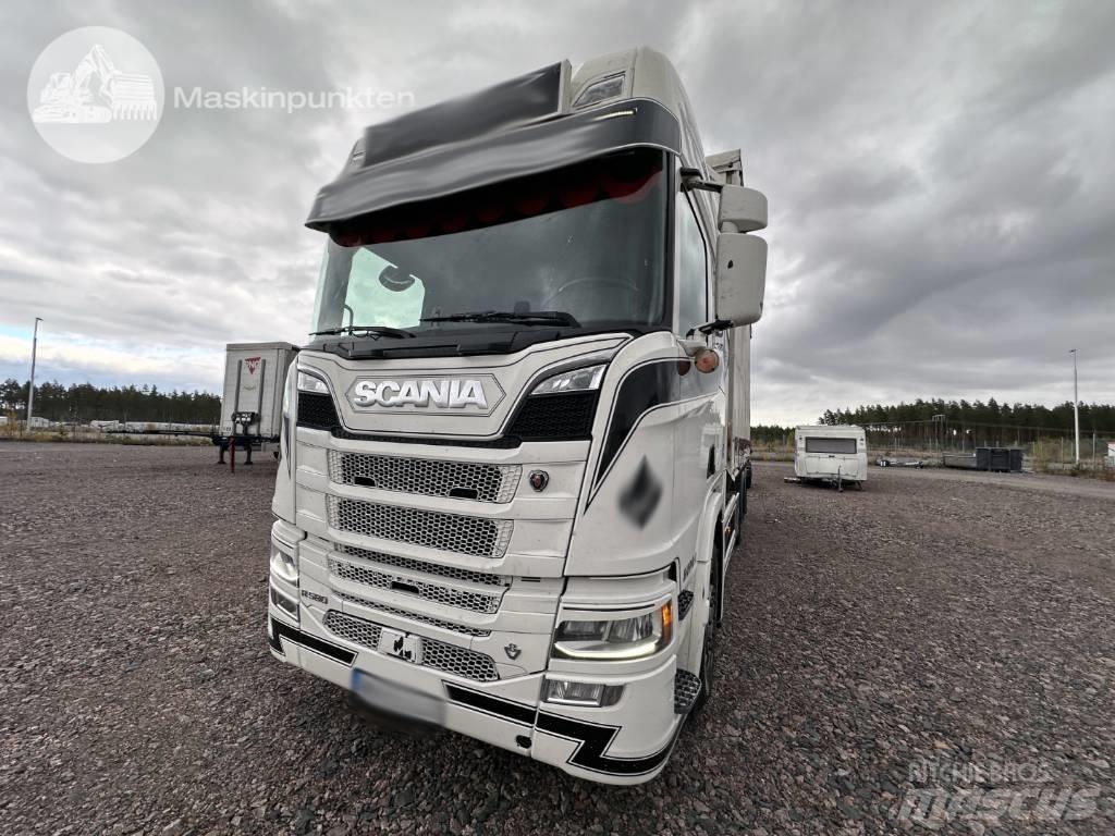 Scania R 580 Lastbiler med containerramme / veksellad