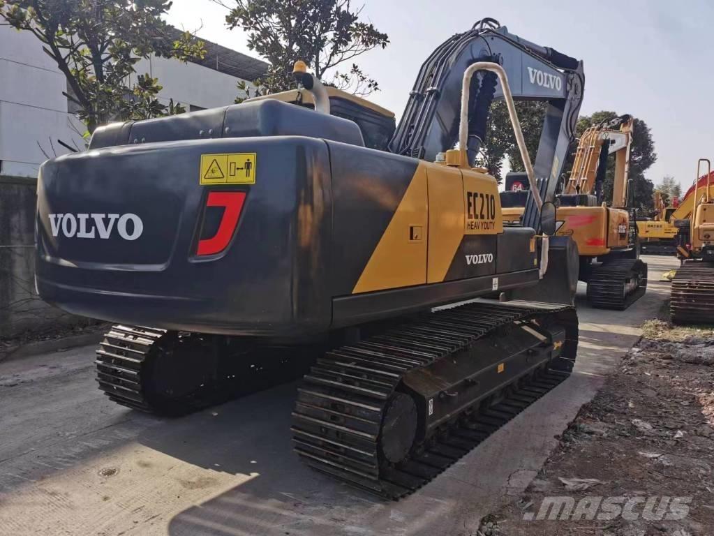 Volvo EC 210 B LC Gravemaskiner på larvebånd