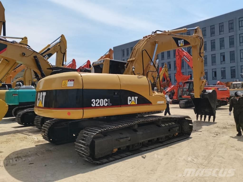 CAT 320 C L Gravemaskiner på larvebånd