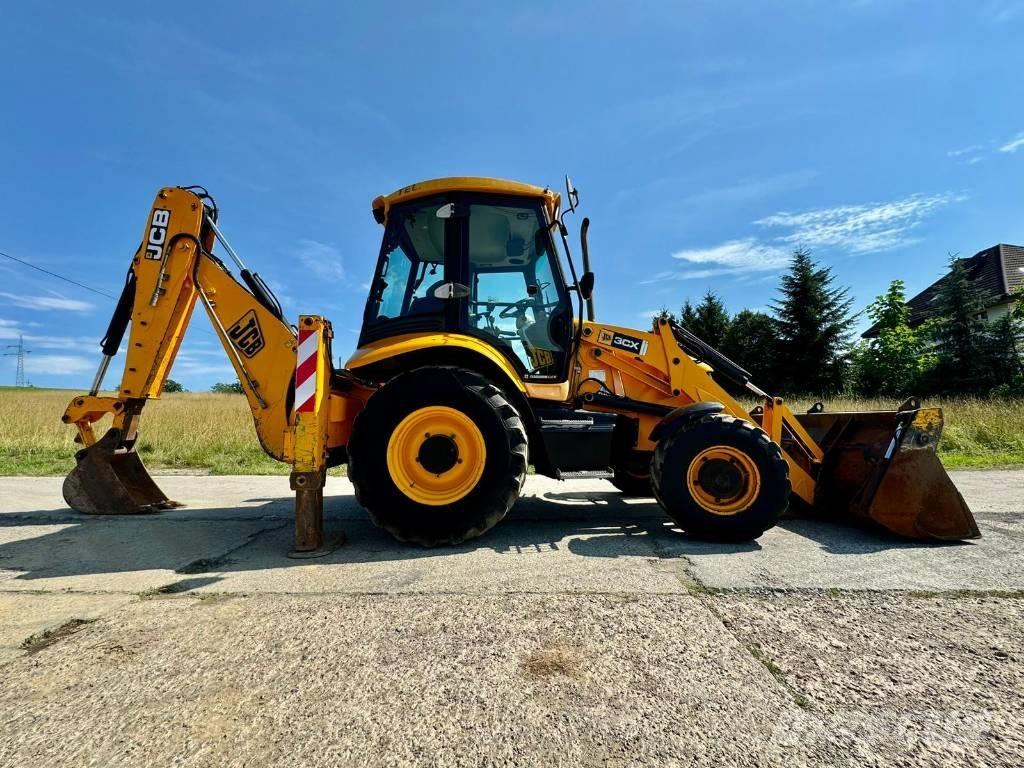 JCB 3 CX Rendegravere