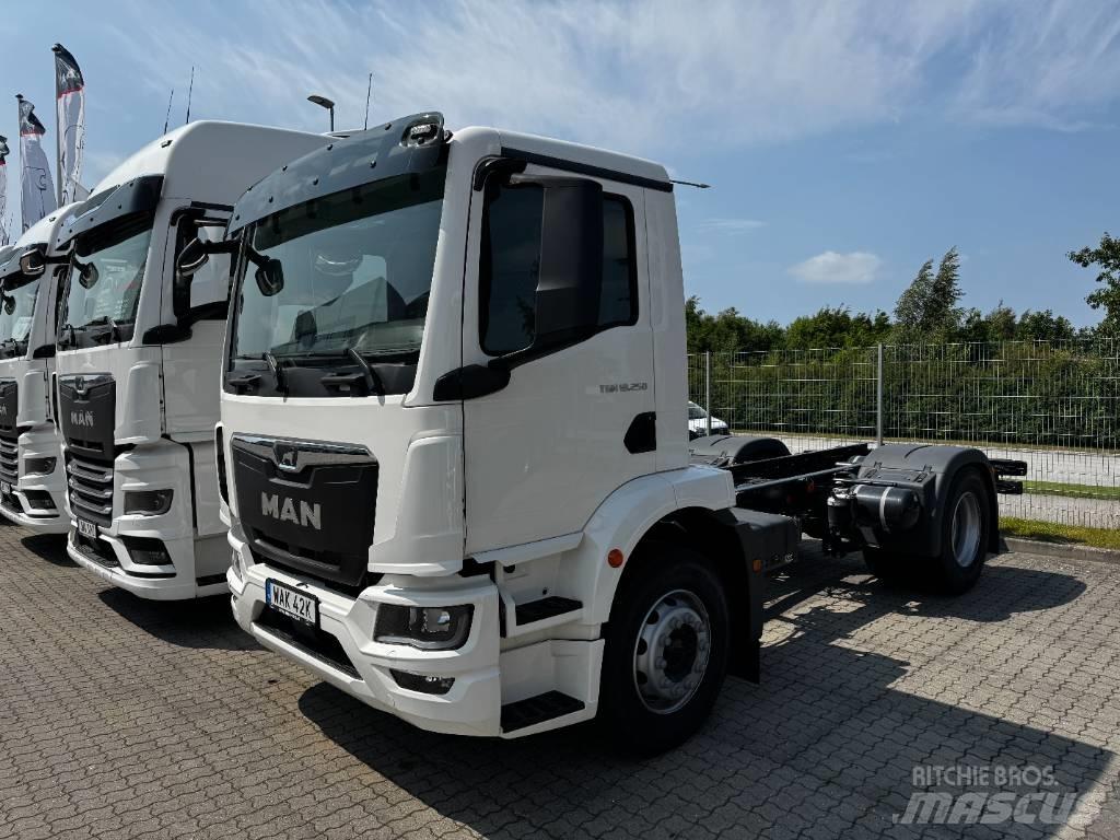 MAN TGM 18.250 Chassis