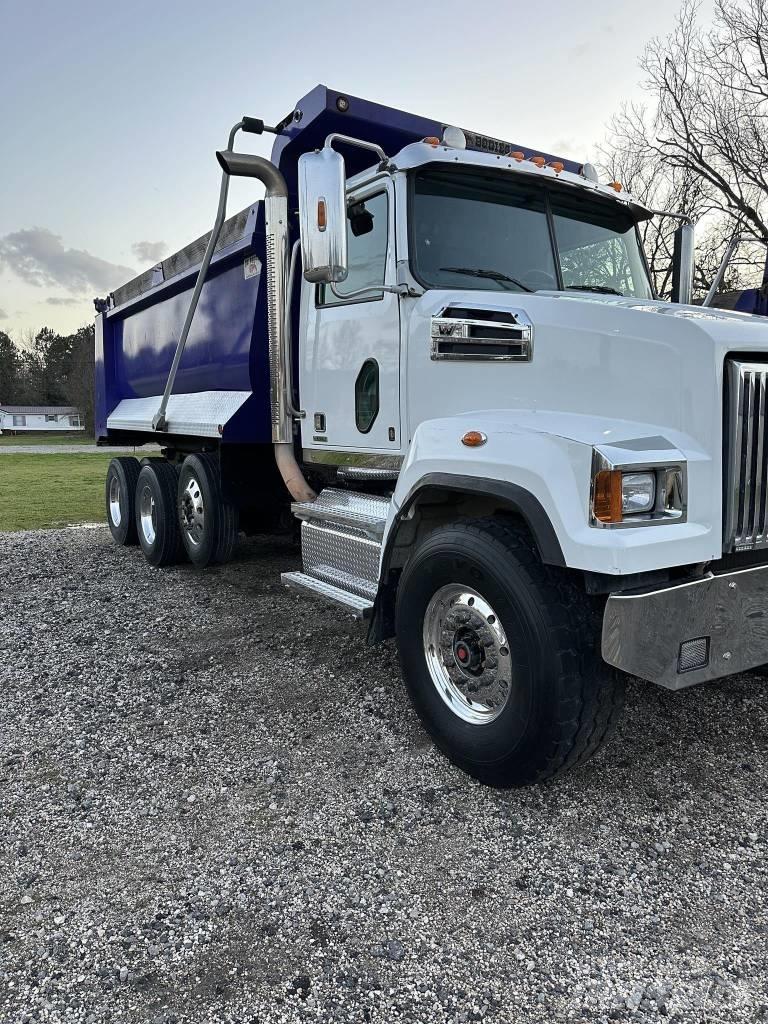 Western Star 4700 Lastbiler med tip