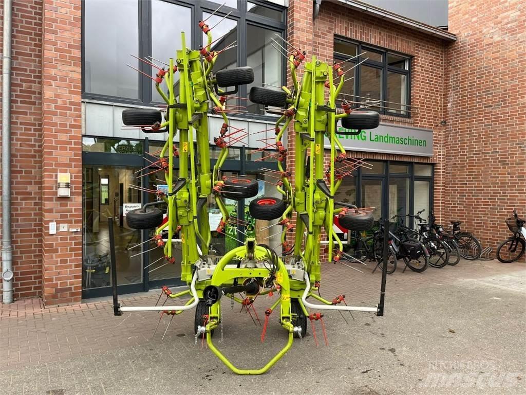CLAAS Volto 1100 River og høvendere