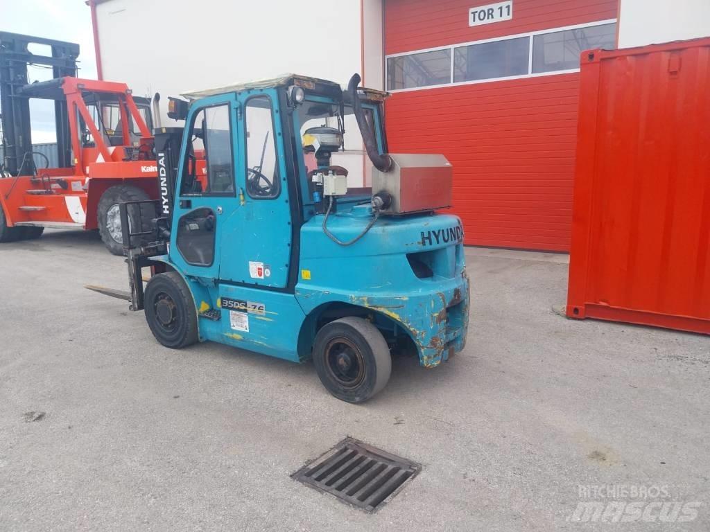 Hyundai 35 DS-7 Diesel gaffeltrucks