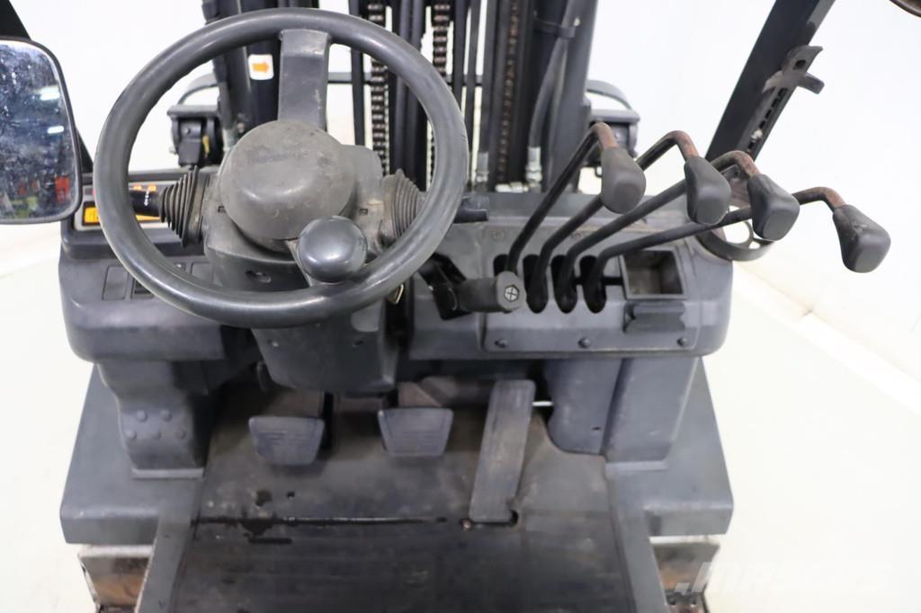 Nissan U1D2A20LQ LPG gaffeltrucks