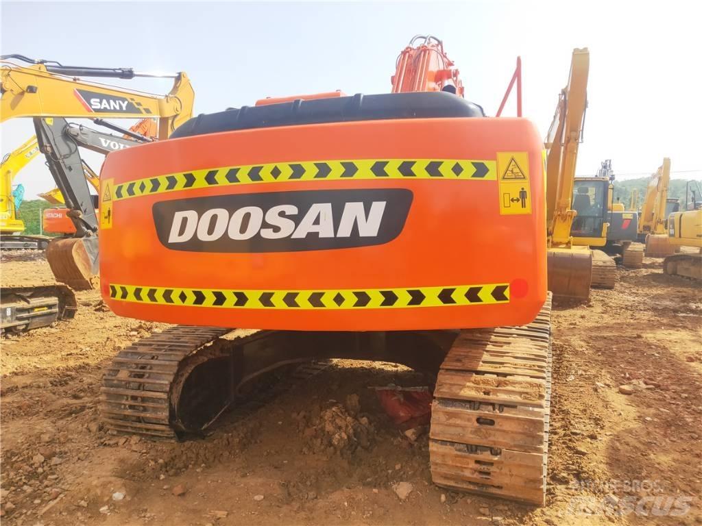 Doosan DH 220 LC-7 Gravemaskiner på larvebånd