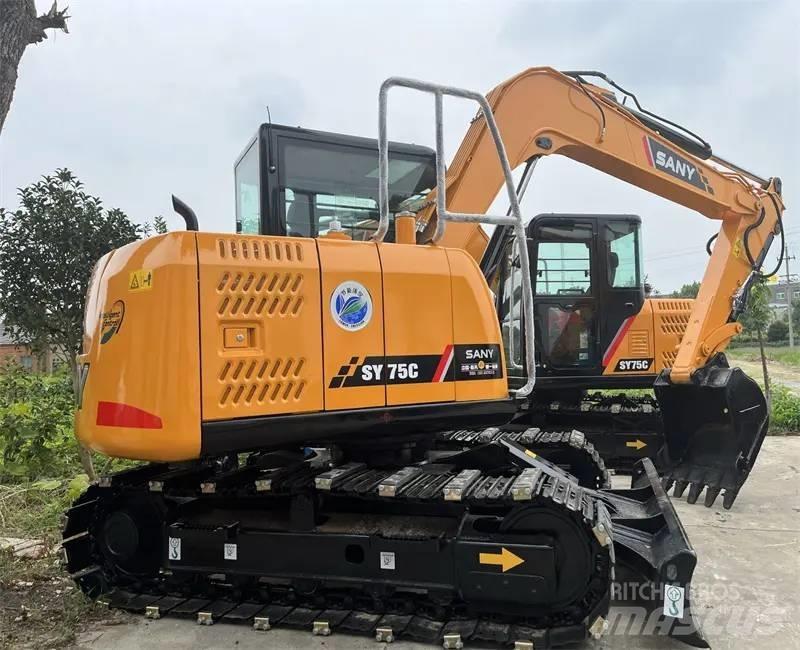 Sany SY75C Midi-gravemaskiner 7t - 12t