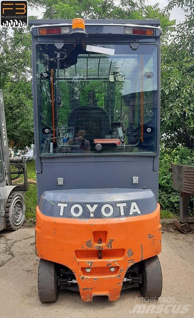 Toyota 8FBMT30 El gaffeltrucks
