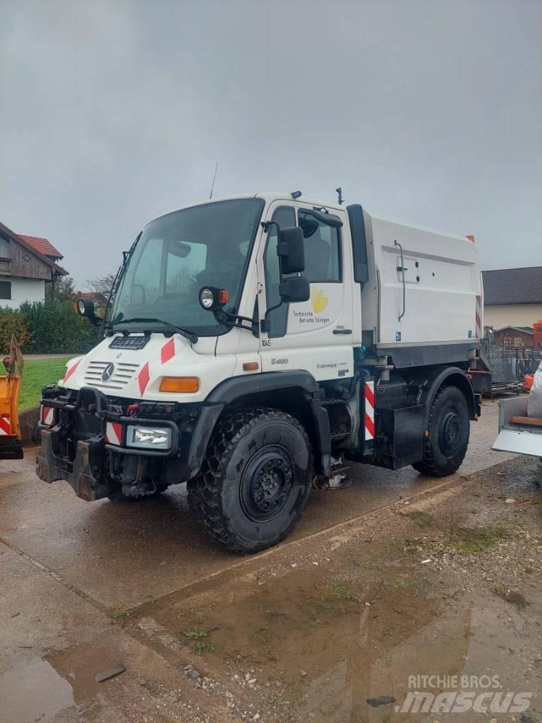 Unimog U400 Hjælpemaskiner