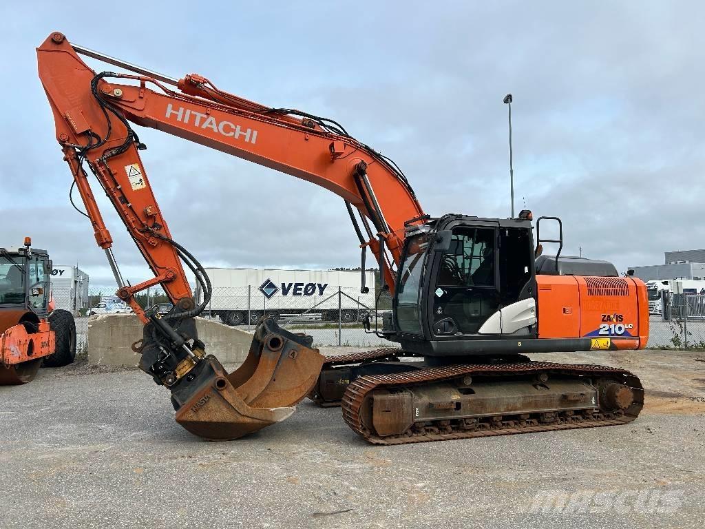 Hitachi ZX 210 LC-6 Gravemaskiner på larvebånd