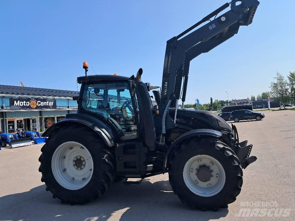 Valtra T174E Versu Traktorer