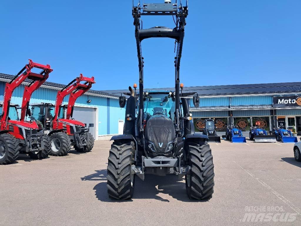 Valtra T174E Versu Traktorer