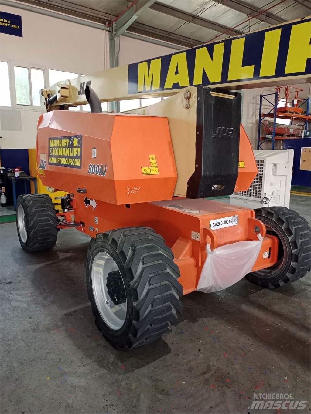 JLG 800AJ Bomlifte med knækarm