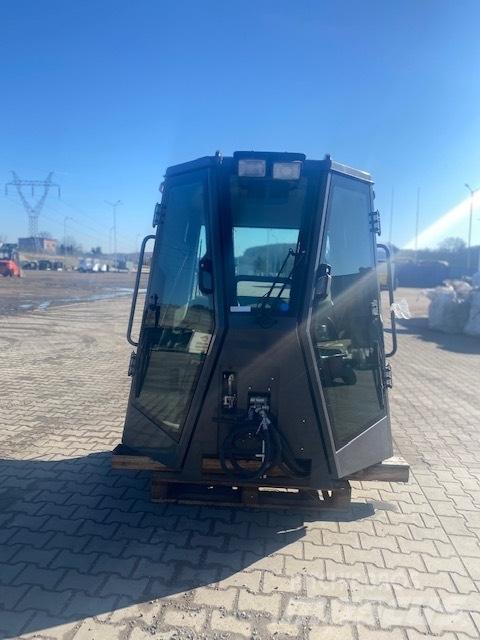 CASE D 1650 NEW CAB Kabiner og interiør