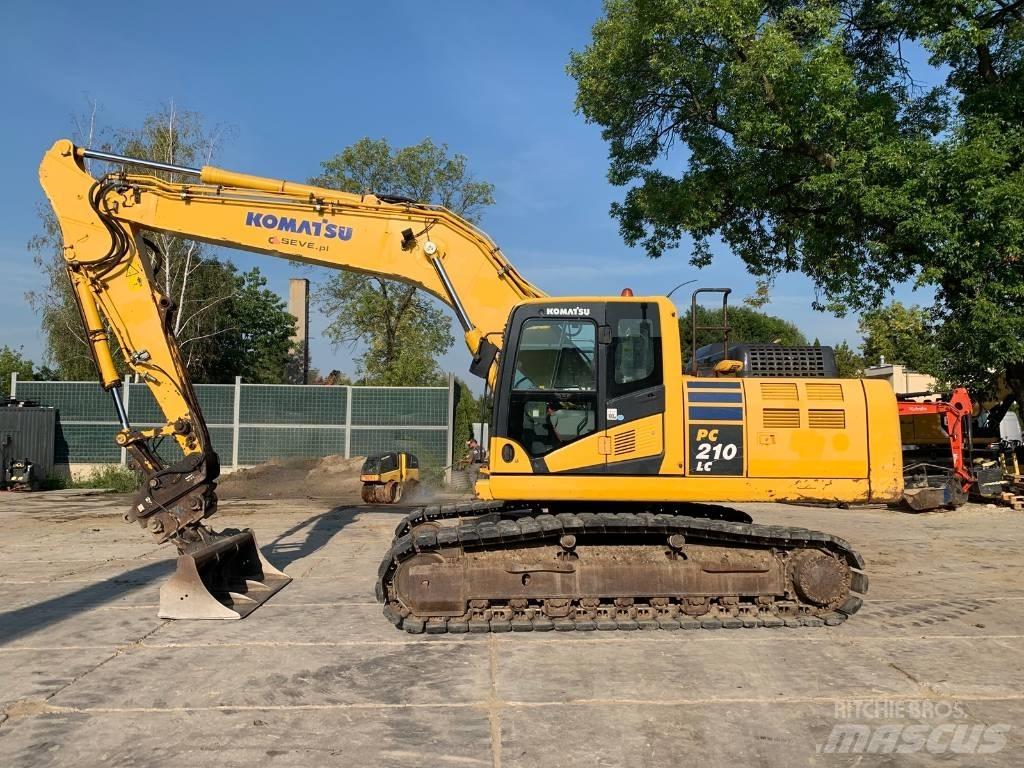 Komatsu PC210 LC-11 Gravemaskiner på larvebånd