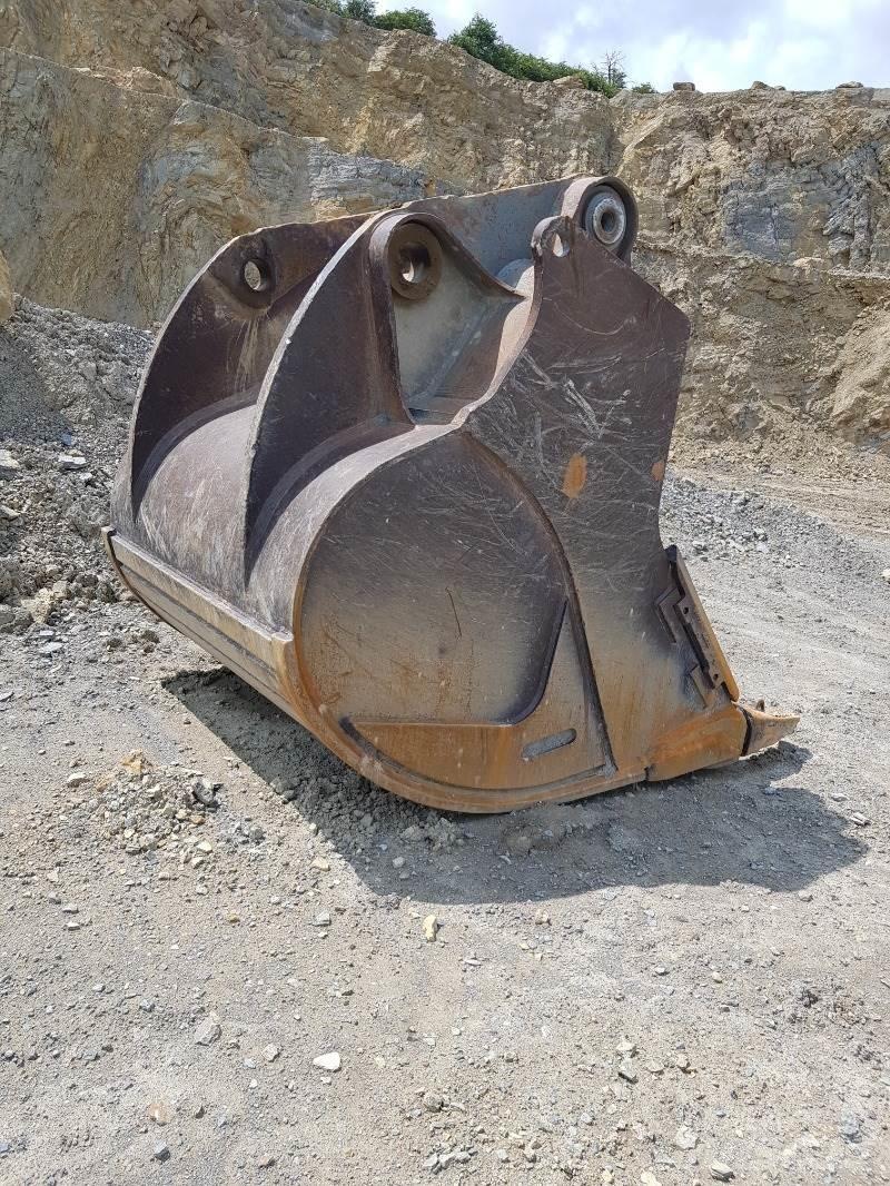 Liebherr R974 Gravemaskiner på larvebånd