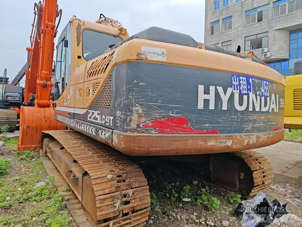 Hyundai R 225LC-9T Gravemaskiner på larvebånd