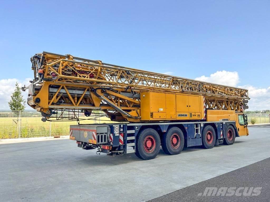 Liebherr MK 88 Andre kraner