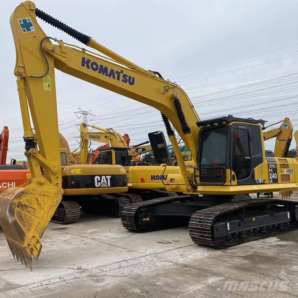 Komatsu PC 240 Gravemaskiner på larvebånd